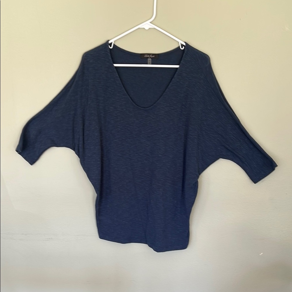 Laila Jayde Navy Blue Batwing Top